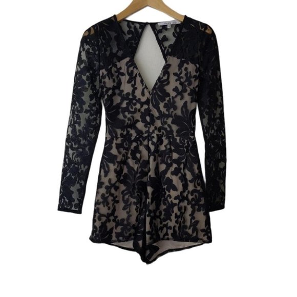Revolve Lovers + Friends Eve Small Black Lace Long Sleeve Sexy Romper Shorts - Picture 4 of 7